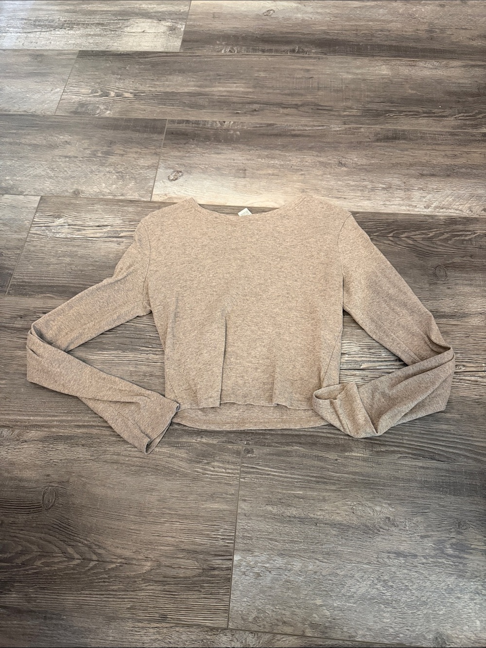 Bozzolo Beige‎ Long Sleeve Cropped Ribbed Top